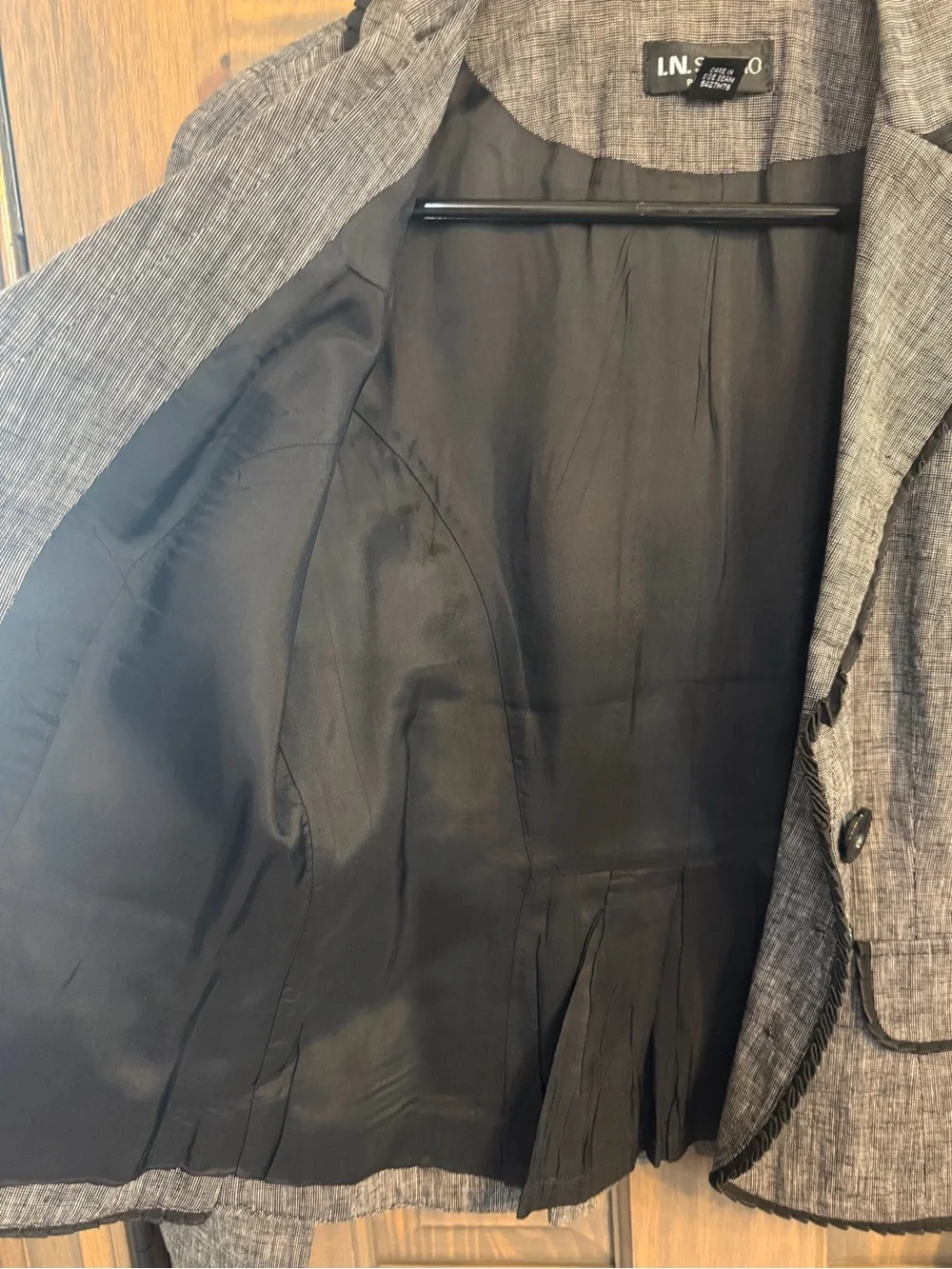 I.N. Studio Gray Notched Lapel Women's Blazer - Picture 8 of 10
